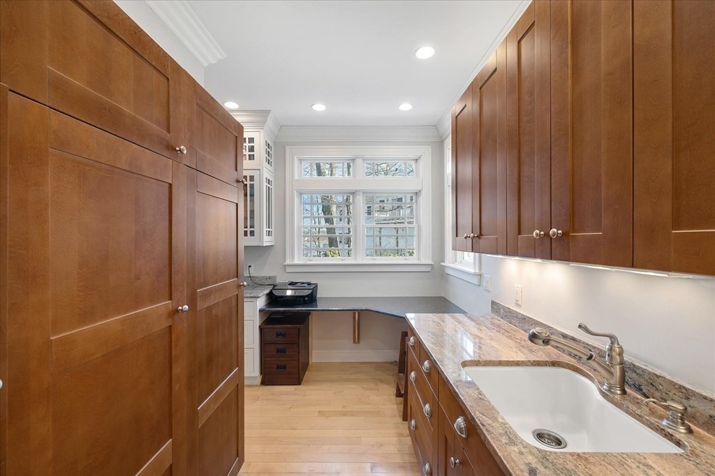 25 Marsh Road Sutton, MA 01590 - Photo 13 of 42 Gallery Image 13