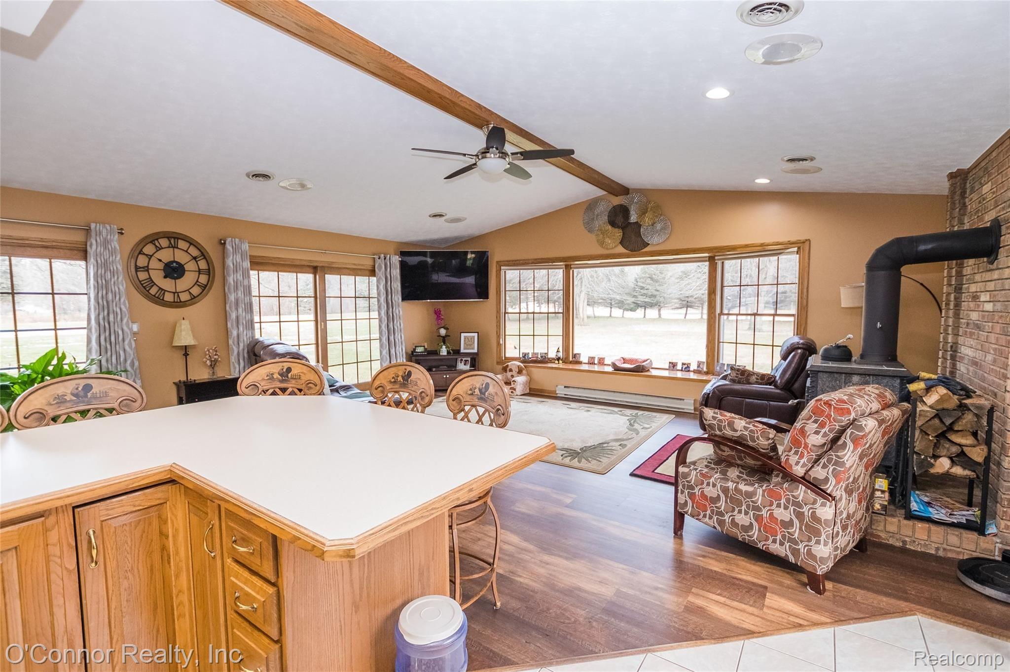 6838 Swartout Road Algonac, MI 48001 - Photo 20 of 38 6838SwartoutRd-17.jpg