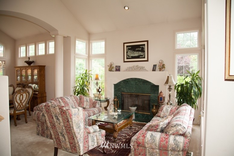 8825 Northeast 198th Street Bothell, WA 98011 - Photo 7 of 9 Gallery Image 7
