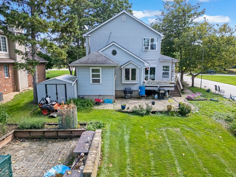 5S454 Radcliff Road Naperville, IL 60563 - Photo 8 of 15 Gallery Image 8