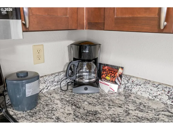$307,900 | 88416 1st Avenue, Unit 322, Florence, OR 97439