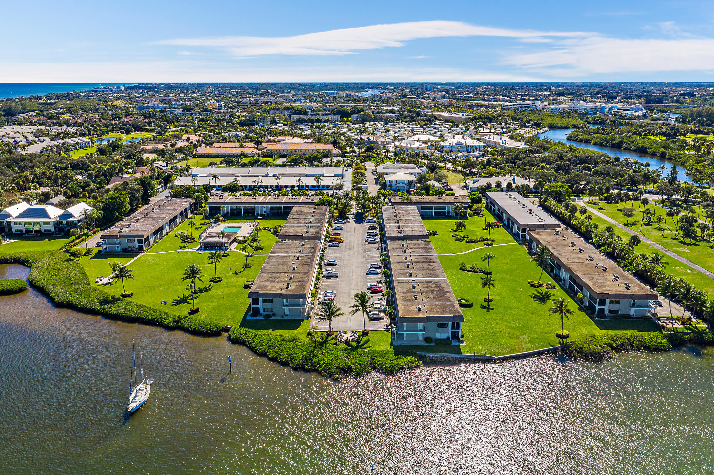 755 Saturn Street, Unit H 206 Jupiter, FL 33477 - Photo 4 of 60 008-JupiterInletCondos-FL-FULL