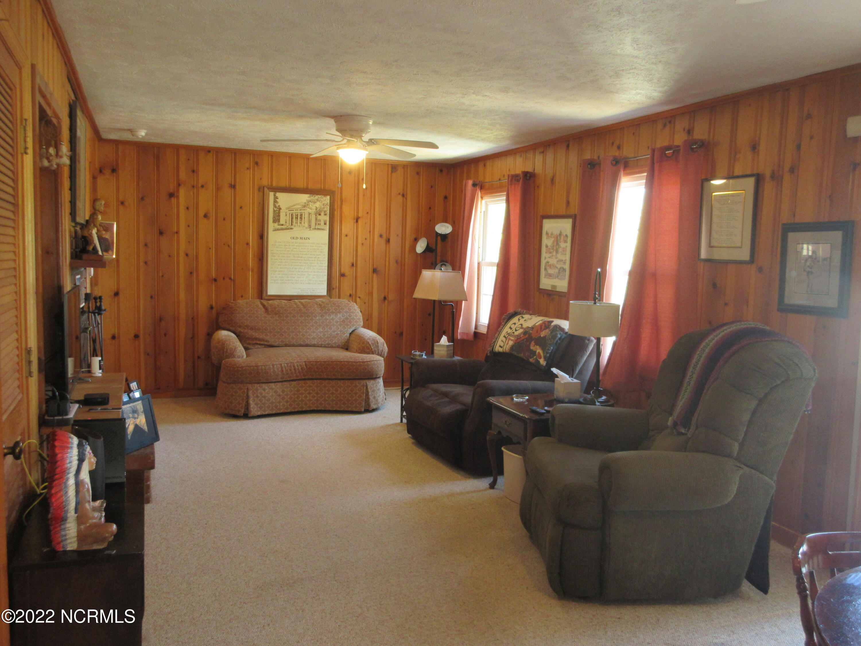 459 Howard Street Maxton, NC 28364 - Photo 7 of 23 den 11.6 x 24 woodburning fireplace