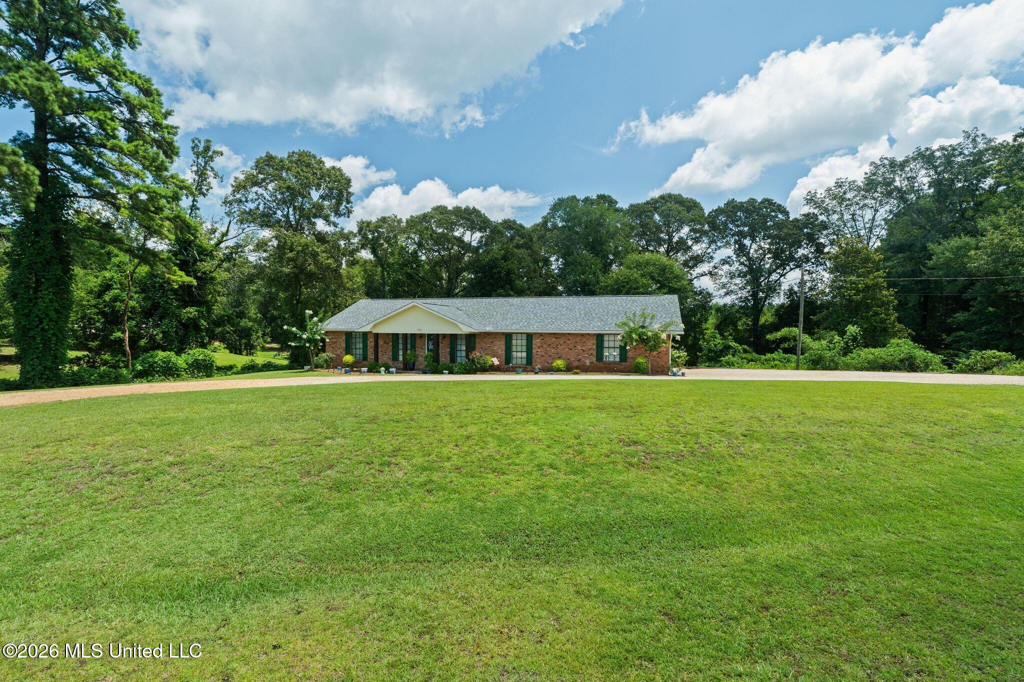 606 Pierce Road Columbia, MS 39429 - Photo 5 of 37 606_Pierce_Rd-4