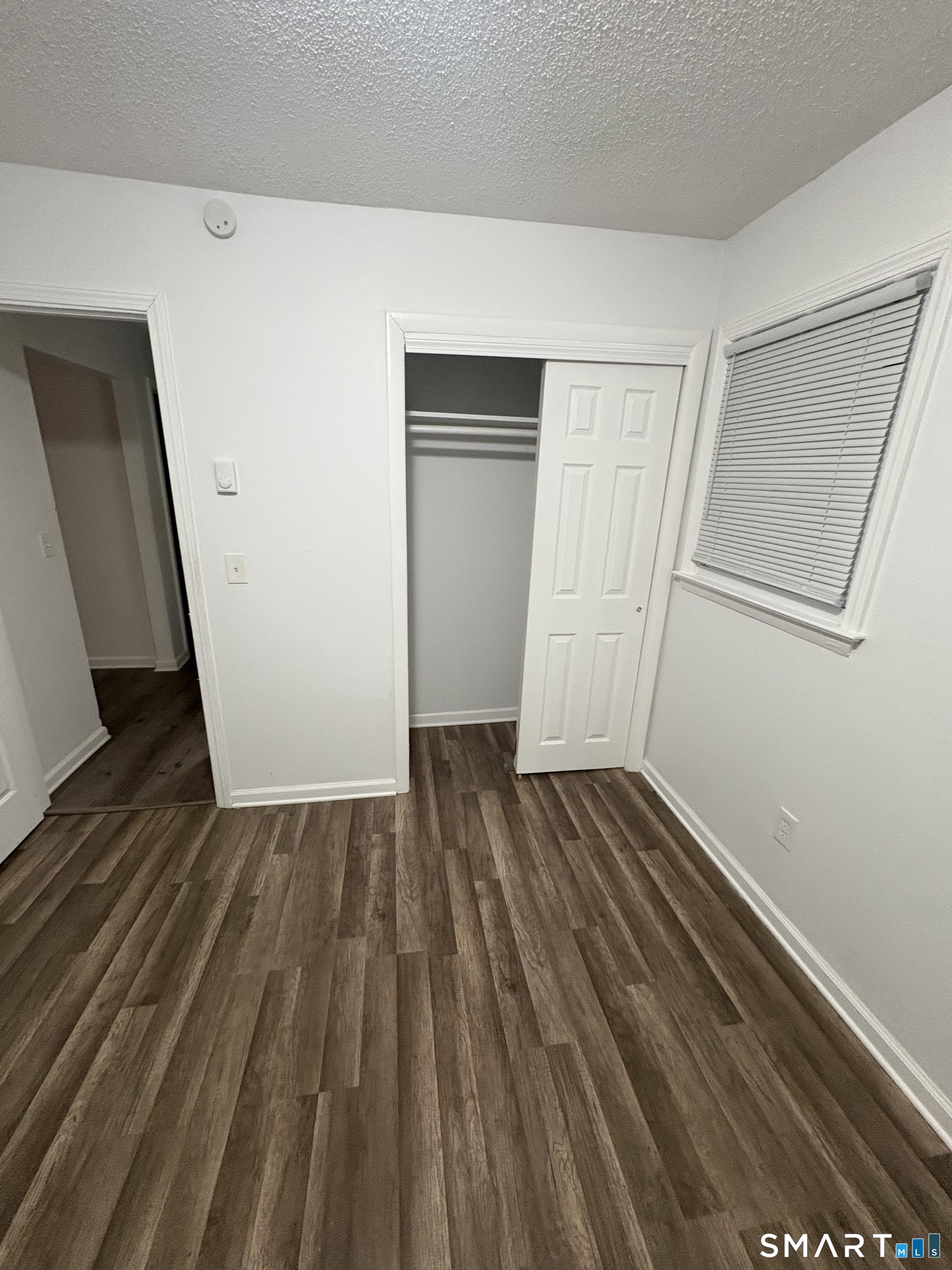 20 Shagbark Road, Unit B Waterbury, CT 06704 - Photo 3 of 6