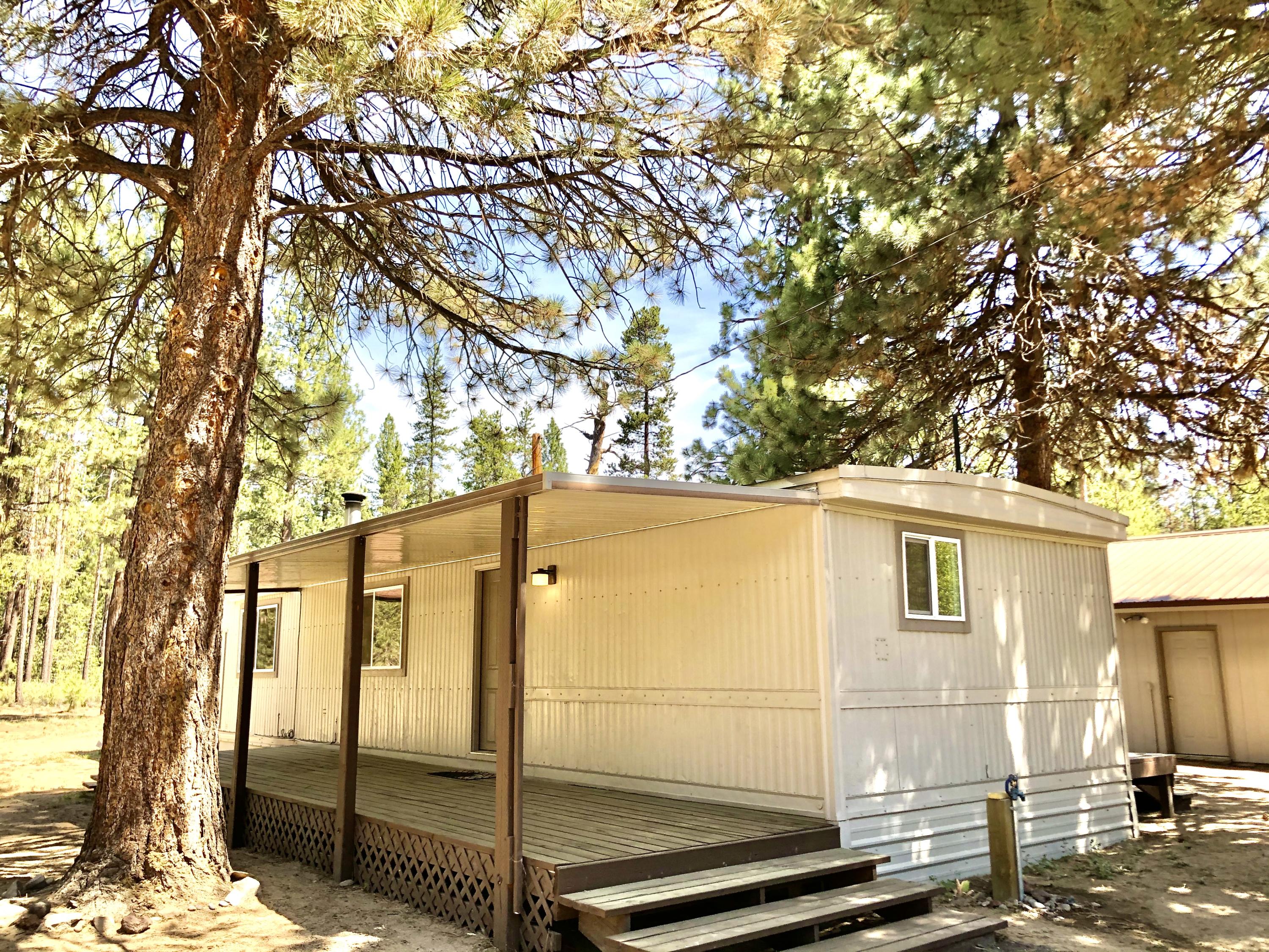 15974 Jackpine Road La Pine, OR 97739 - Photo 3 of 29 Home (front entry)