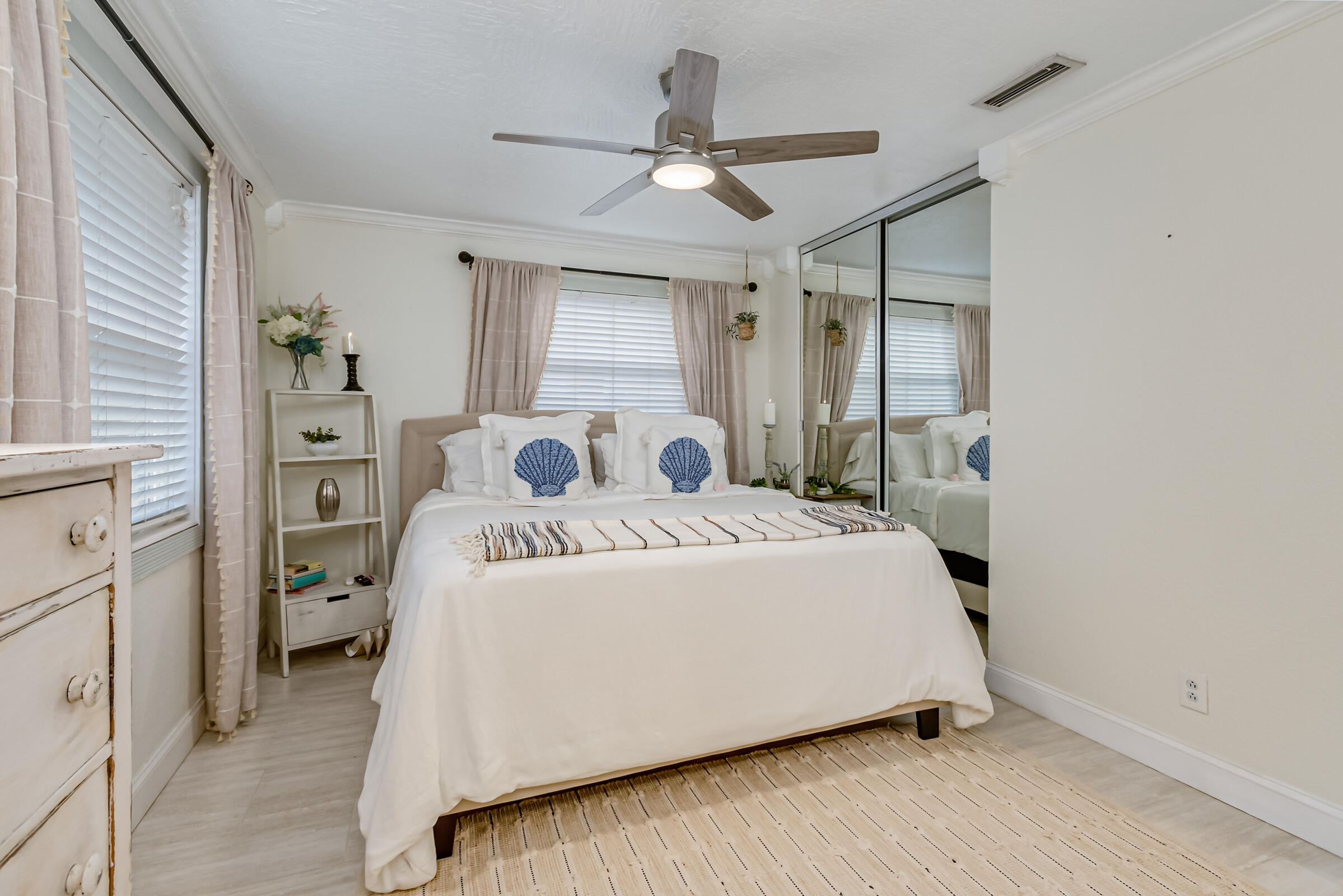 2720 King Richard Road Melbourne, FL 32935 - Photo 32 of 41 16_2720KingRichard203