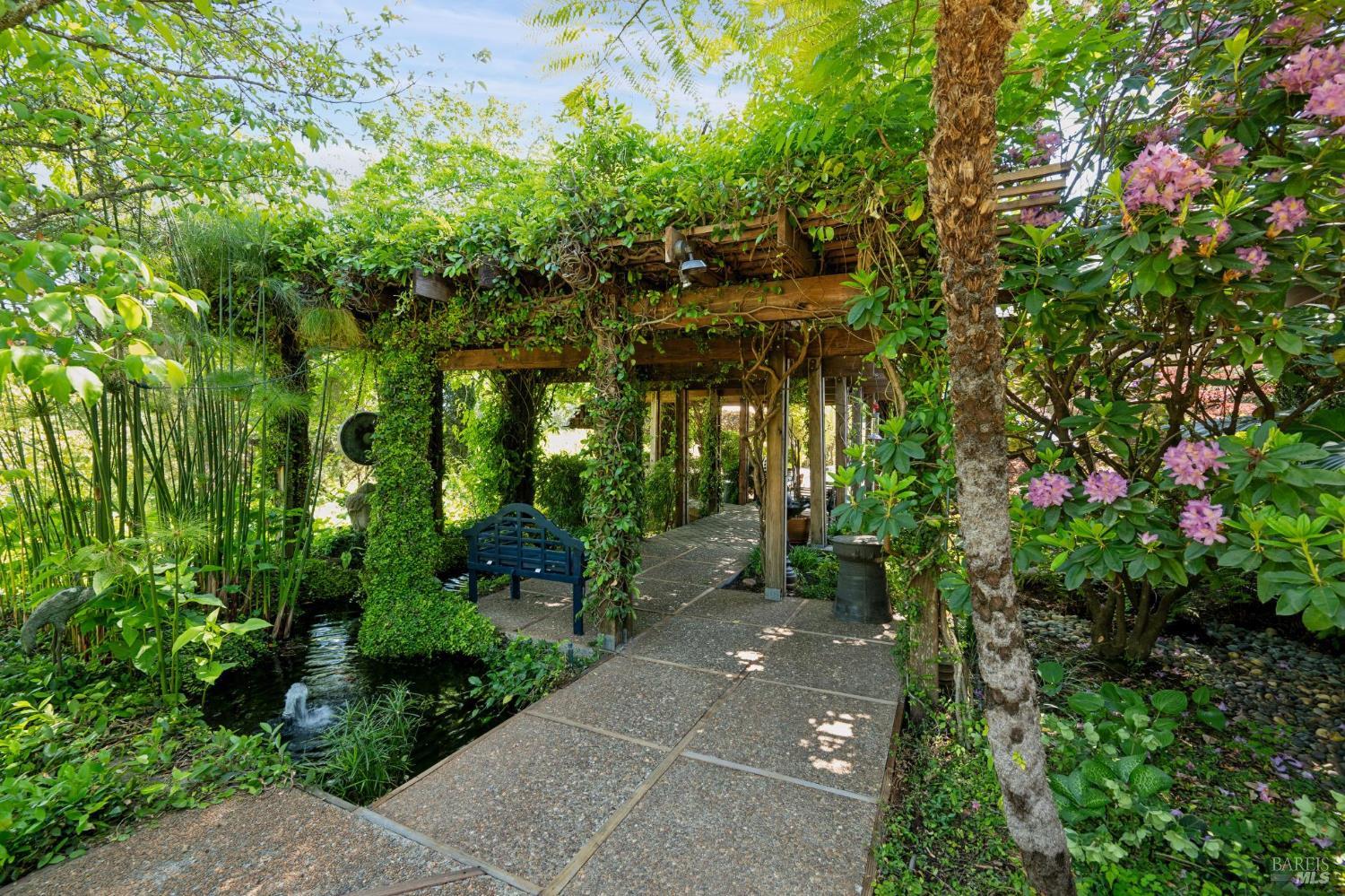 1633 Dry Creek Road Healdsburg, CA 95448 - Photo 4 of 64