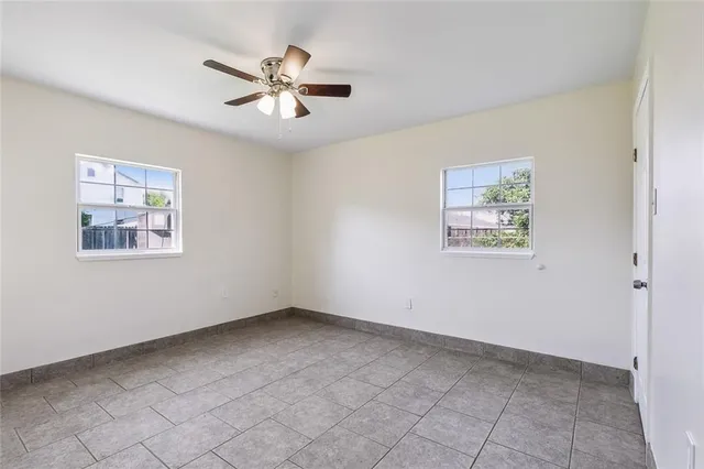 $550,000 | 8816-24 Spruce Street, New Orleans, LA 70118