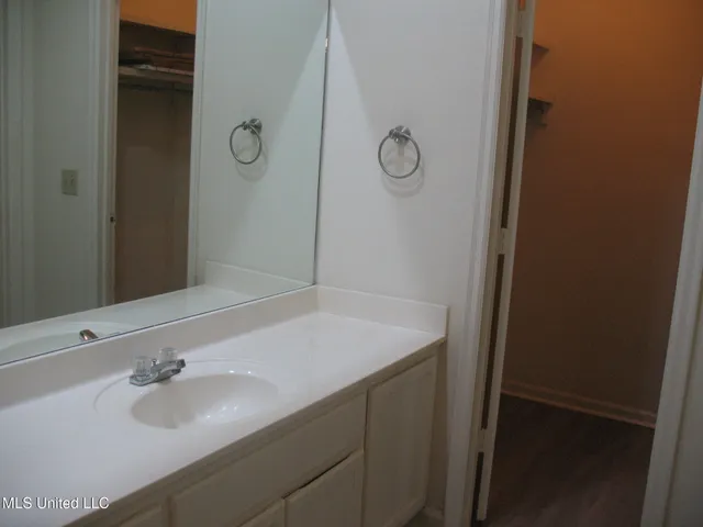 $1,165 | 907 Morningside Street, Unit B1, Jackson, MS 39202