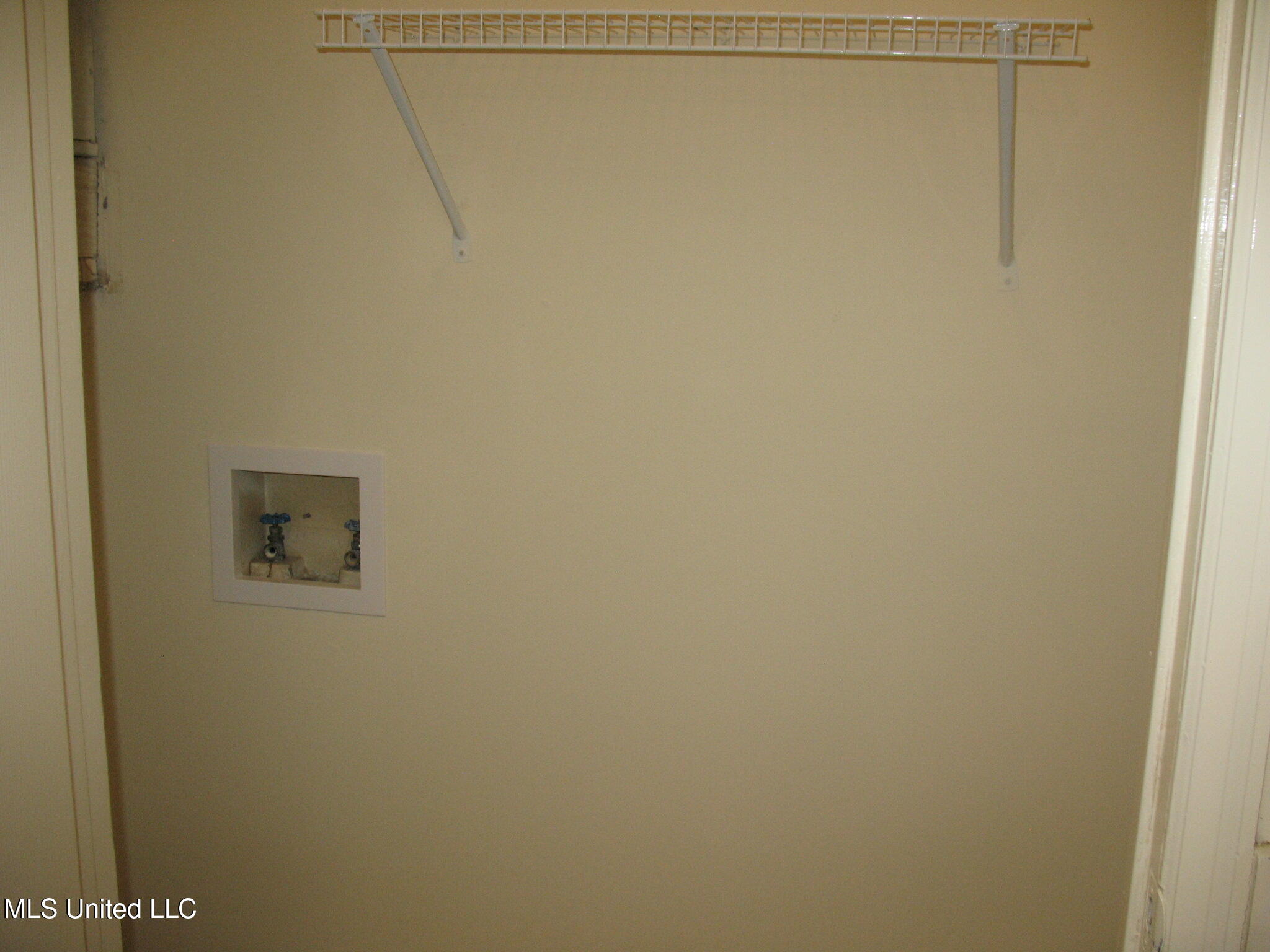 907 Morningside Street, Unit B1 Jackson, MS 39202 - Photo 20 of 20 8F47C8D4-6F4A-44D4-A175-7FA6D6E6B588