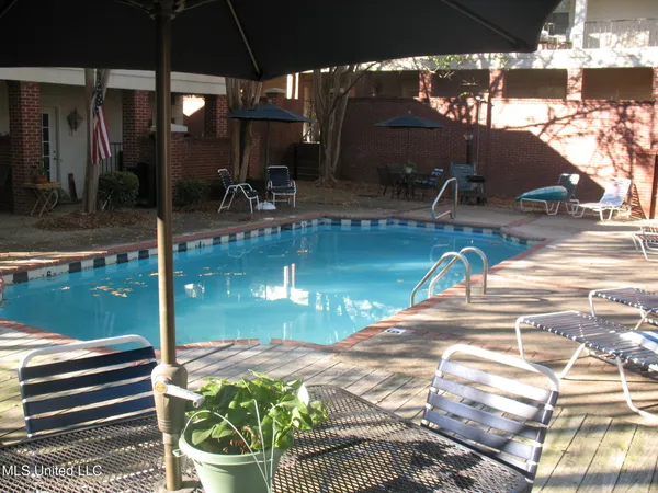 $1,165 | 907 Morningside Street, Unit B1, Jackson, MS 39202