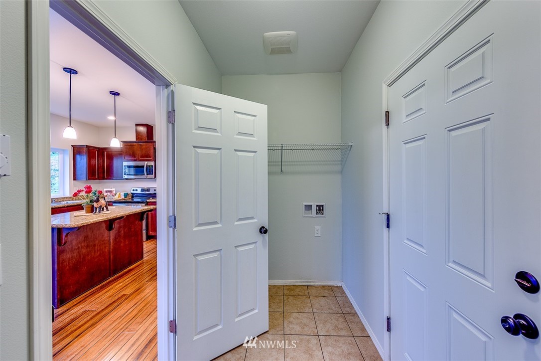 37375 Olympic View Road Northeast Hansville, WA 98340 - Photo 12 of 25 Gallery Image 12