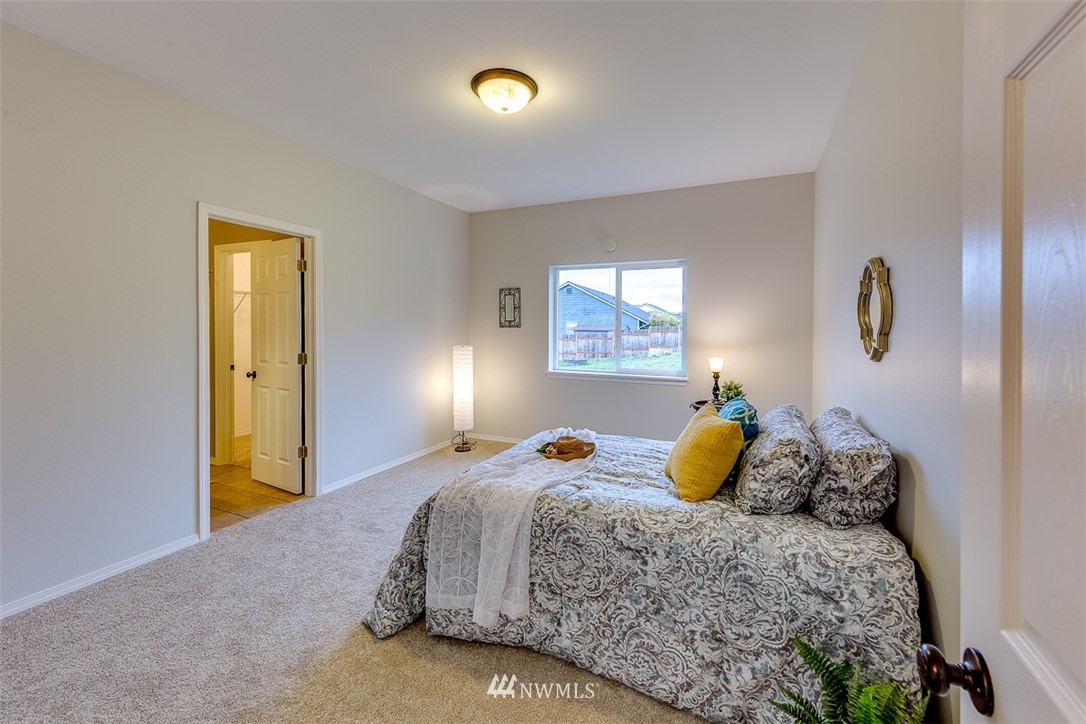 37375 Olympic View Road Northeast Hansville, WA 98340 - Photo 16 of 25 Gallery Image 16