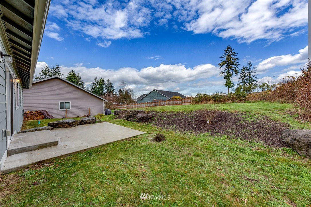 37375 Olympic View Road Northeast Hansville, WA 98340 - Photo 6 of 25 Gallery Image 6