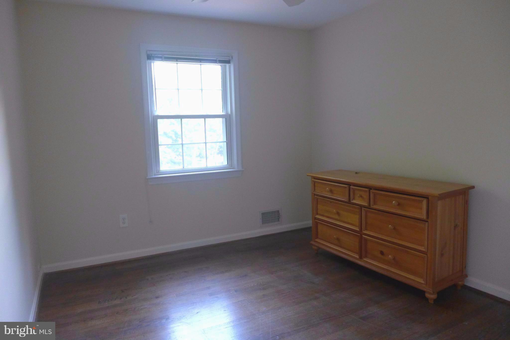 1115 Randolph Road McLean, VA 22101 - Photo 12 of 19 Bedroom 3