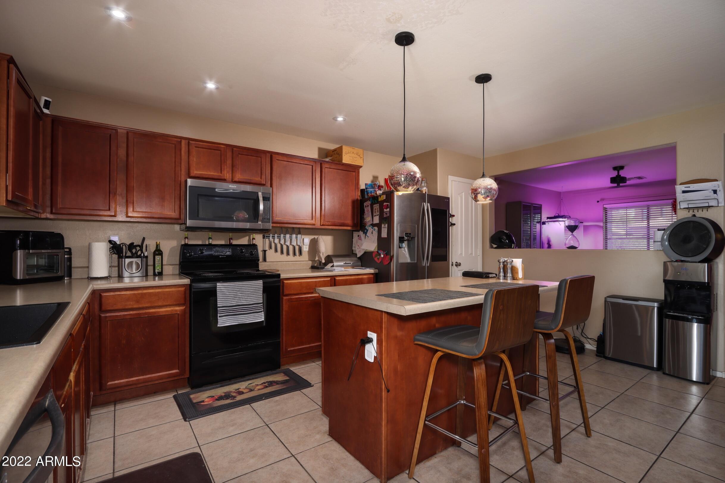 44992 Miramar Road Maricopa, AZ 85139 - Photo 8 of 26 10 1