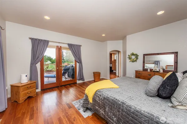 $1,395,000 | 203 Delta Way, Sequim, WA 98382