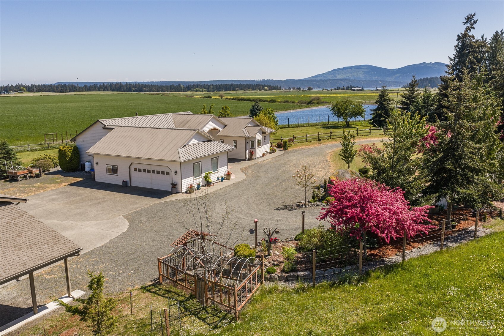 203 Delta Way Sequim, WA 98382 - Photo 37 of 39