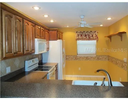 $89,900 | 175 Kings Highway, Unit C8, Punta Gorda, FL 33983