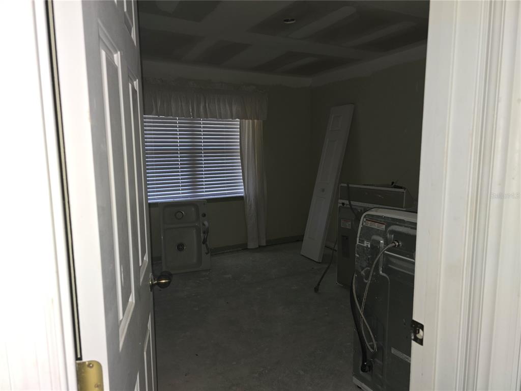 175 Kings Highway, Unit C8 Punta Gorda, FL 33983 - Photo 7 of 20 a view of a closet area