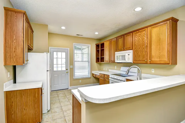 $379,000 | 6172 Catalina Drive, Unit 214, North Myrtle Beach, SC 29582