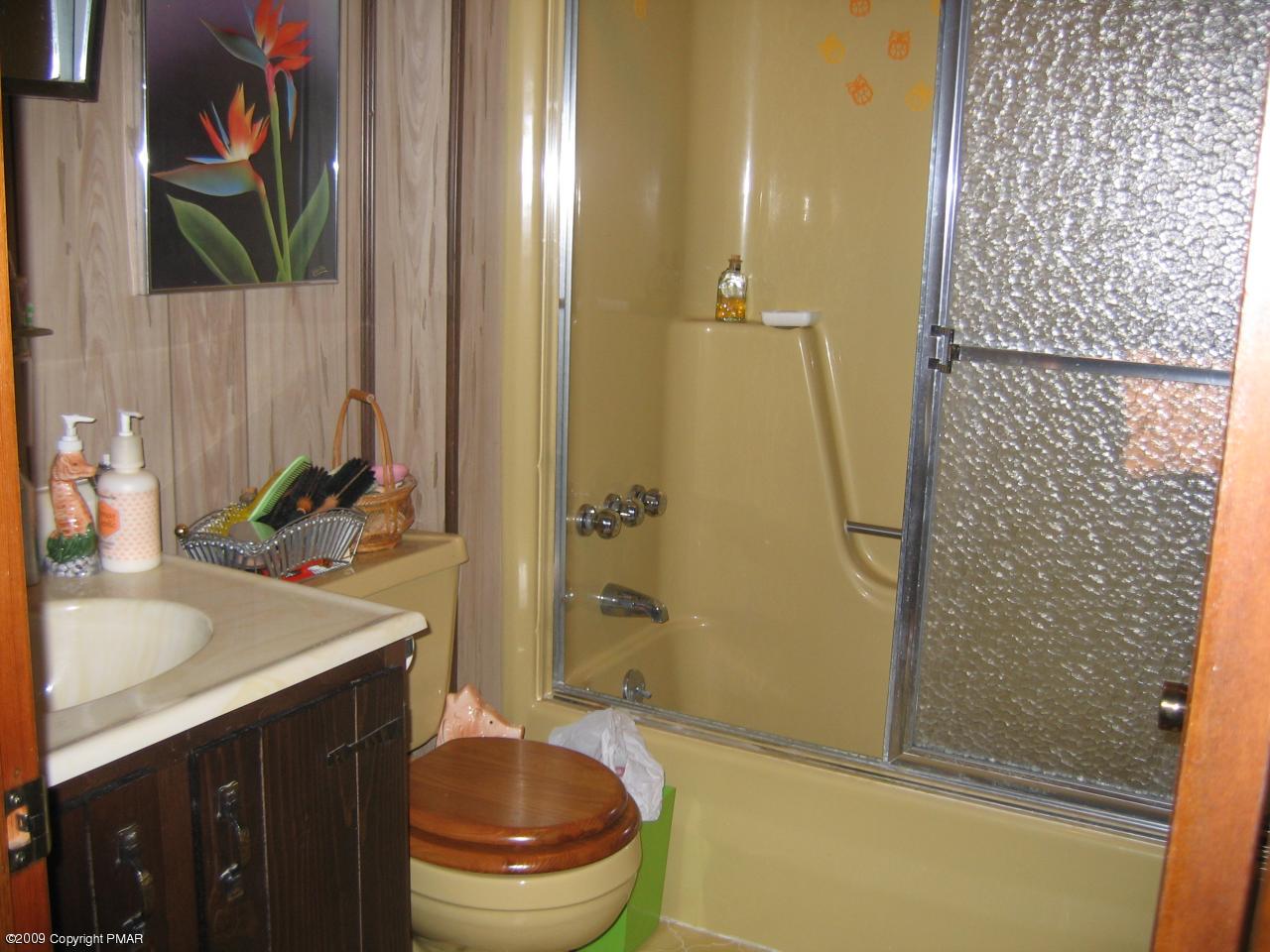 Lot 10-24 Decker Road Bushkill, PA 18324 - Photo 11 of 13 Main Bathroom