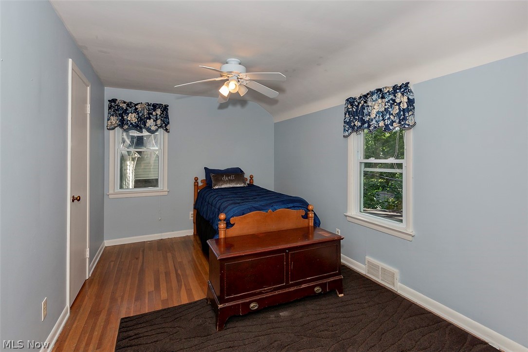 1119 Croyden Road Lyndhurst, OH 44124 - Photo 28 of 35