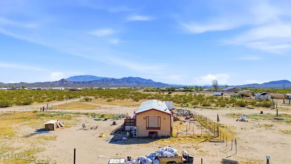 $90,000 | 67414 Elm Way, Salome, AZ 85348