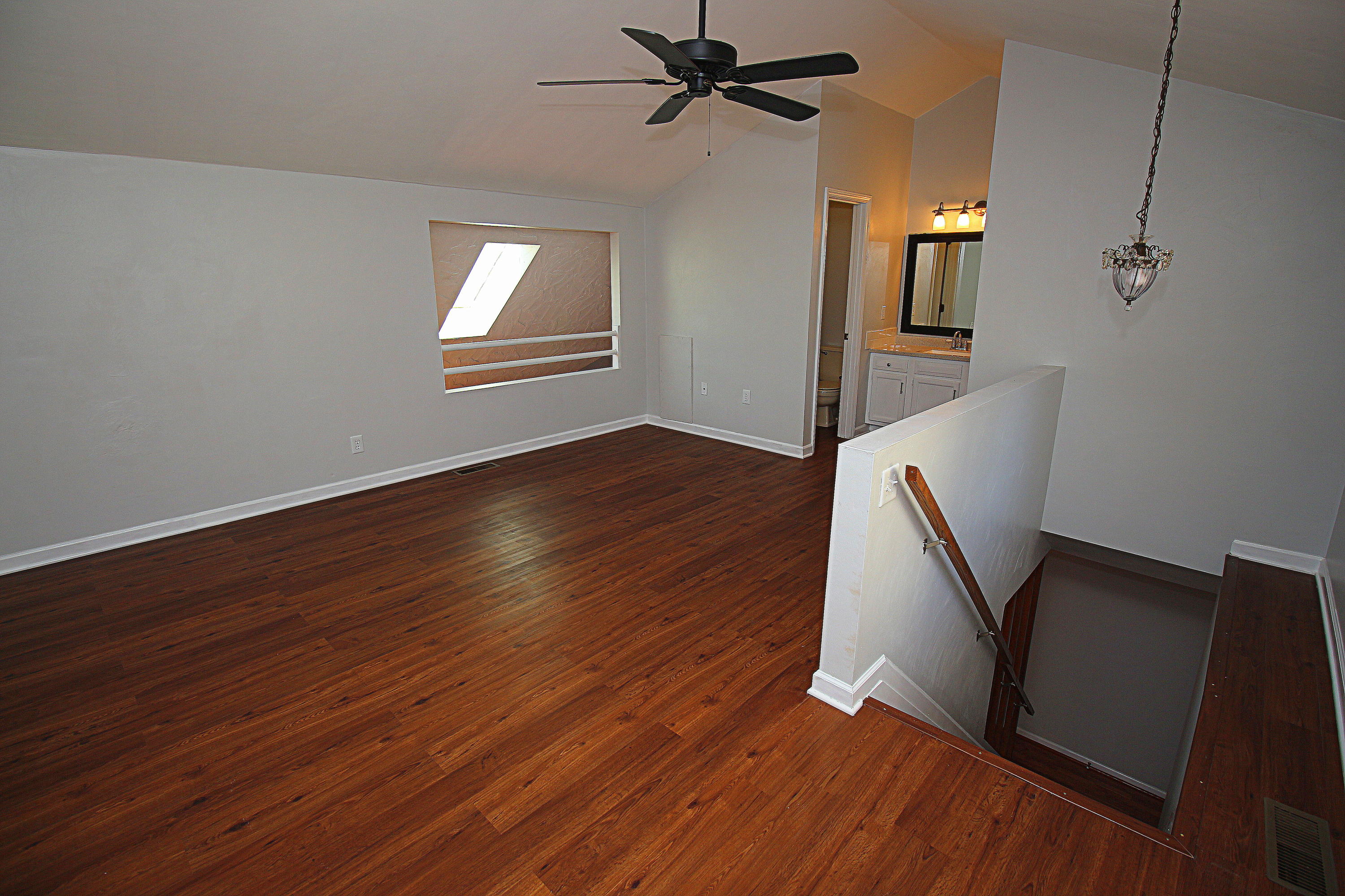 3359 Forest Ridge Road Roanoke, VA 24018 - Photo 14 of 29 300 dpi28