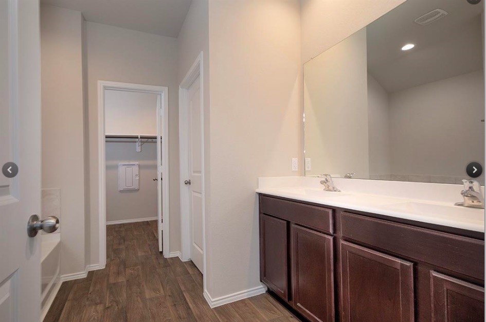 24306 Winchelsea Ln Spring Spring, TX 77389 - Photo 16 of 25 Primary bath with dual vanites