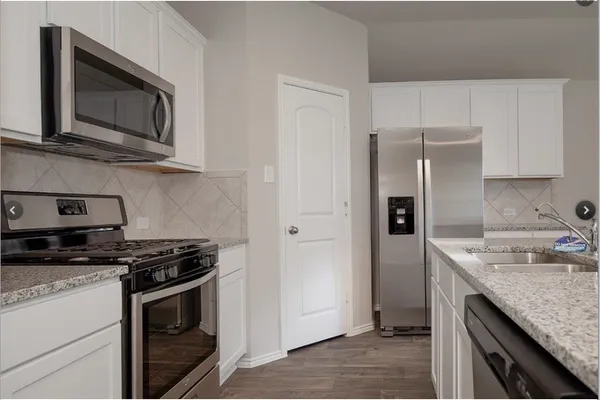 $2,500 | 24306 Winchelsea Ln Spring, Spring, TX 77389