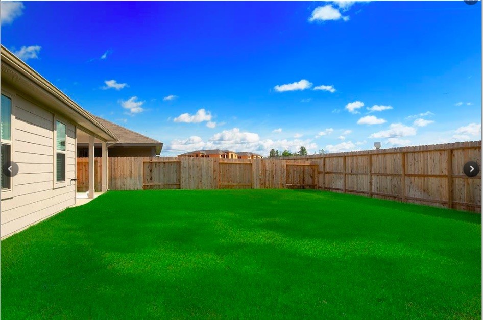 24306 Winchelsea Ln Spring Spring, TX 77389 - Photo 10 of 25 Another view of the large backyard