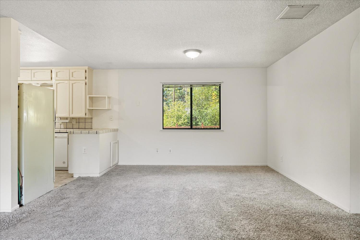 38040 Wortham Road Oakhurst, CA 93644 - Photo 13 of 54