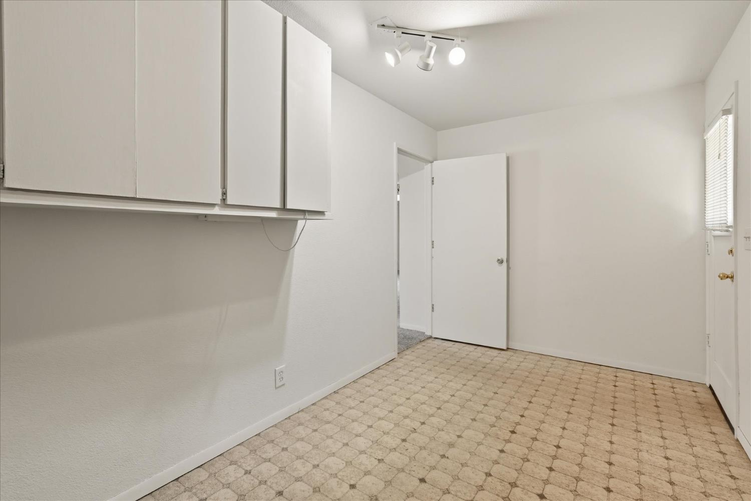 38040 Wortham Road Oakhurst, CA 93644 - Photo 23 of 54