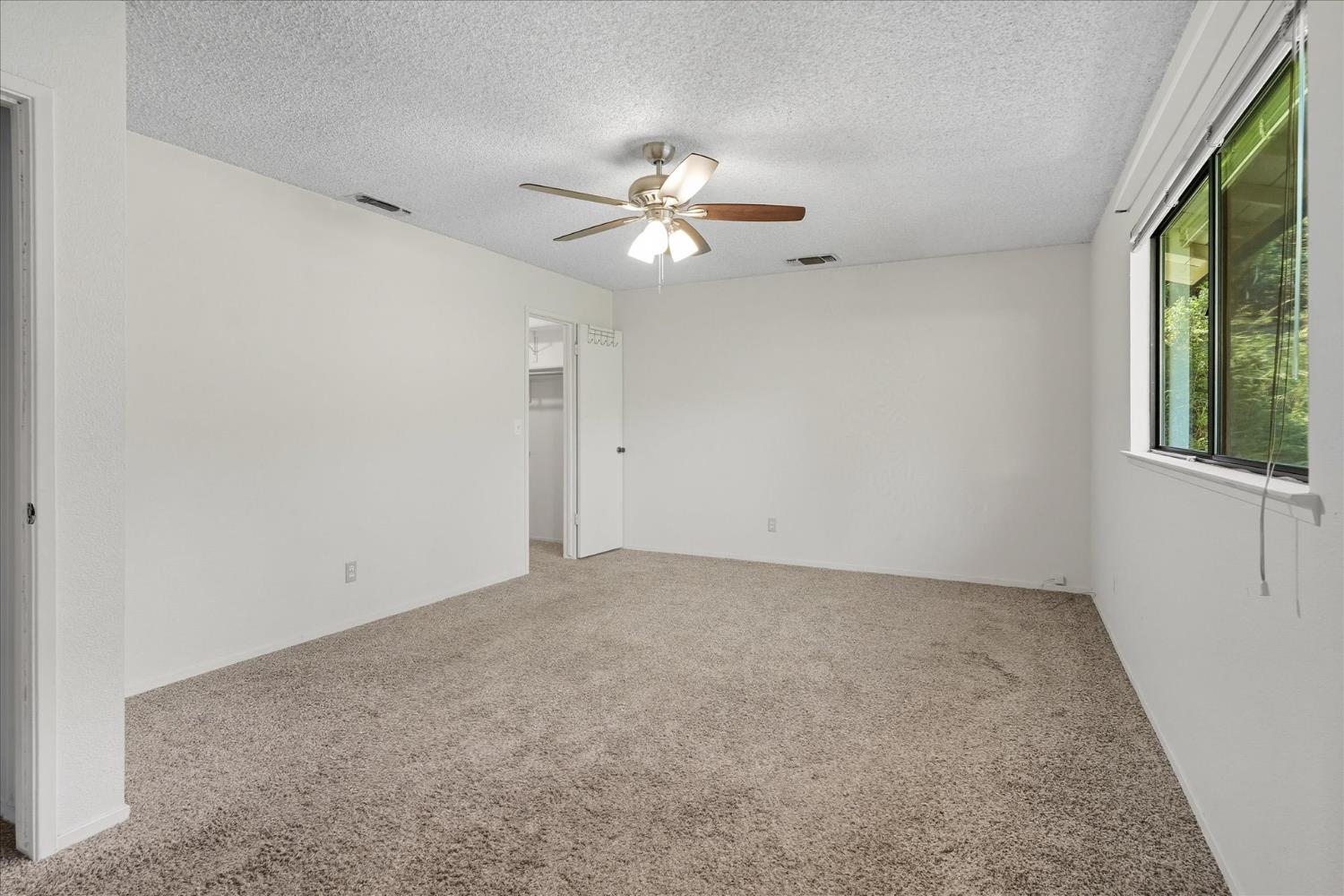 38040 Wortham Road Oakhurst, CA 93644 - Photo 29 of 54