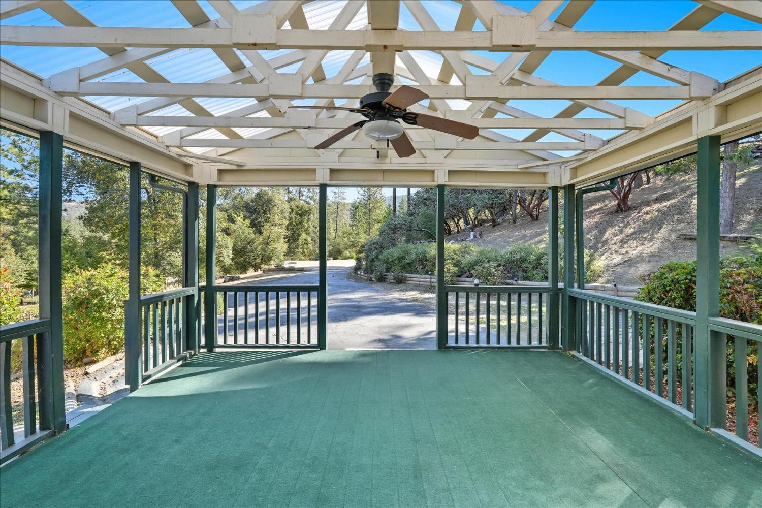 38040 Wortham Road Oakhurst, CA 93644 - Photo 7 of 54