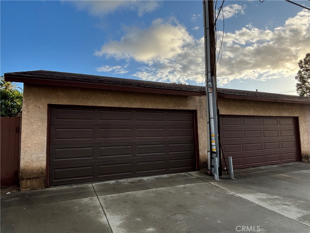 107 East Baseline Road San Dimas, CA 91773 - Photo 7 of 52 a side view of a house