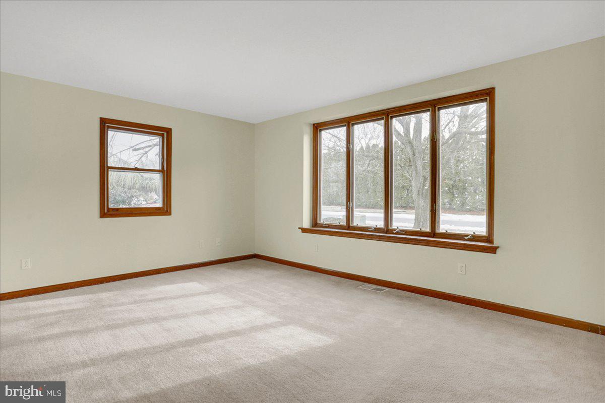 60 Wingert Road Reading, PA 19610 - Photo 9 of 37 Gallery Image 9