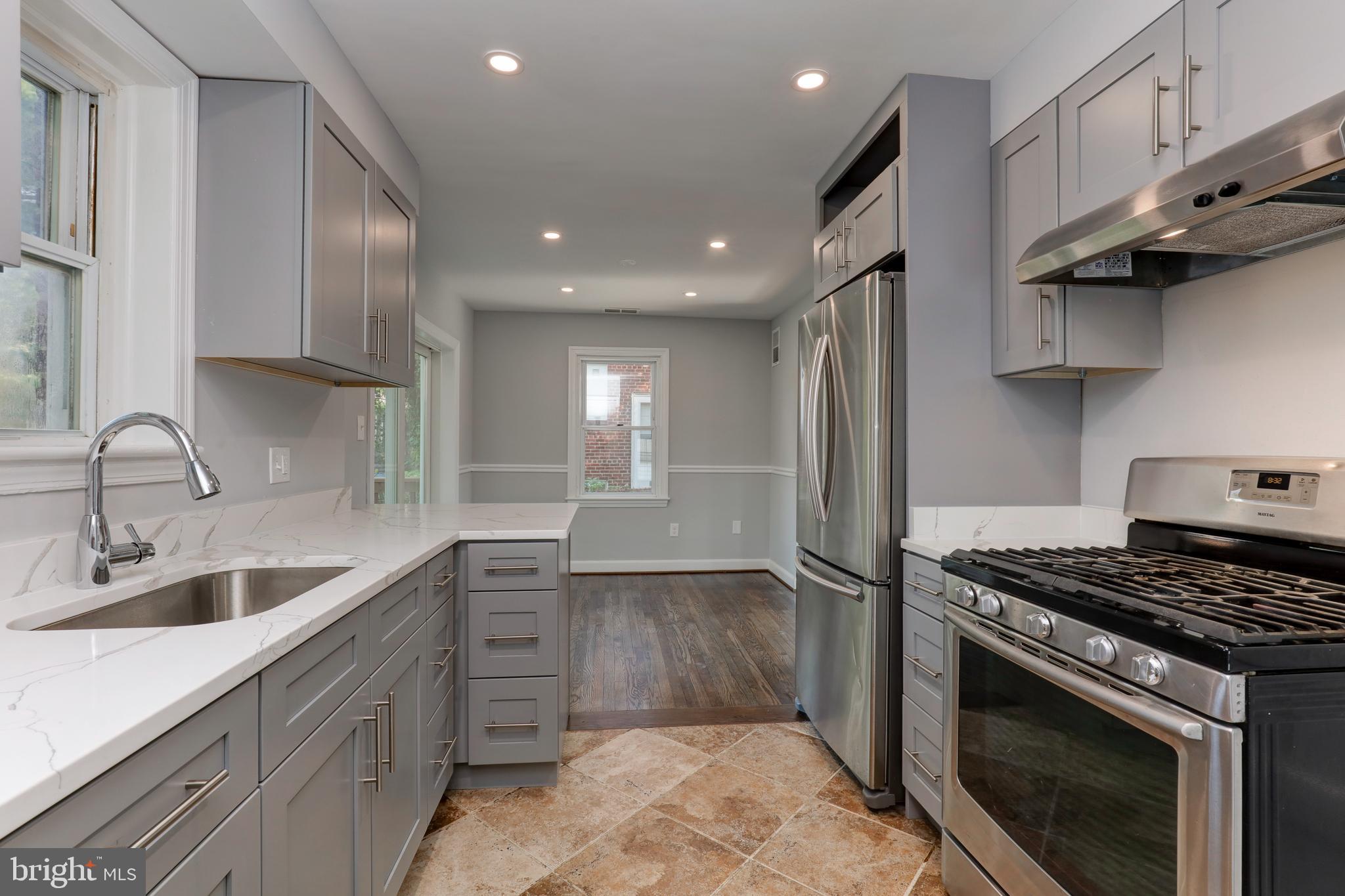 6513 Red Top Road Hyattsville, MD 20783 - Photo 15 of 27 Kitchen