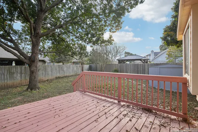 $1,500 | 1012 Dimrock, Schertz, TX 78154