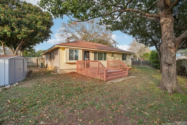 $1,500 | 1012 Dimrock, Schertz, TX 78154