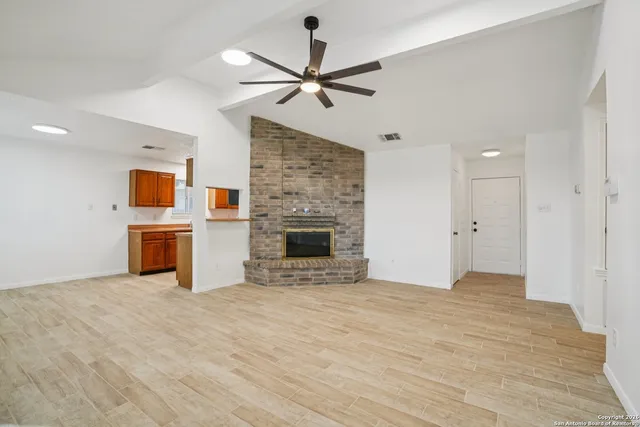 $1,500 | 1012 Dimrock, Schertz, TX 78154