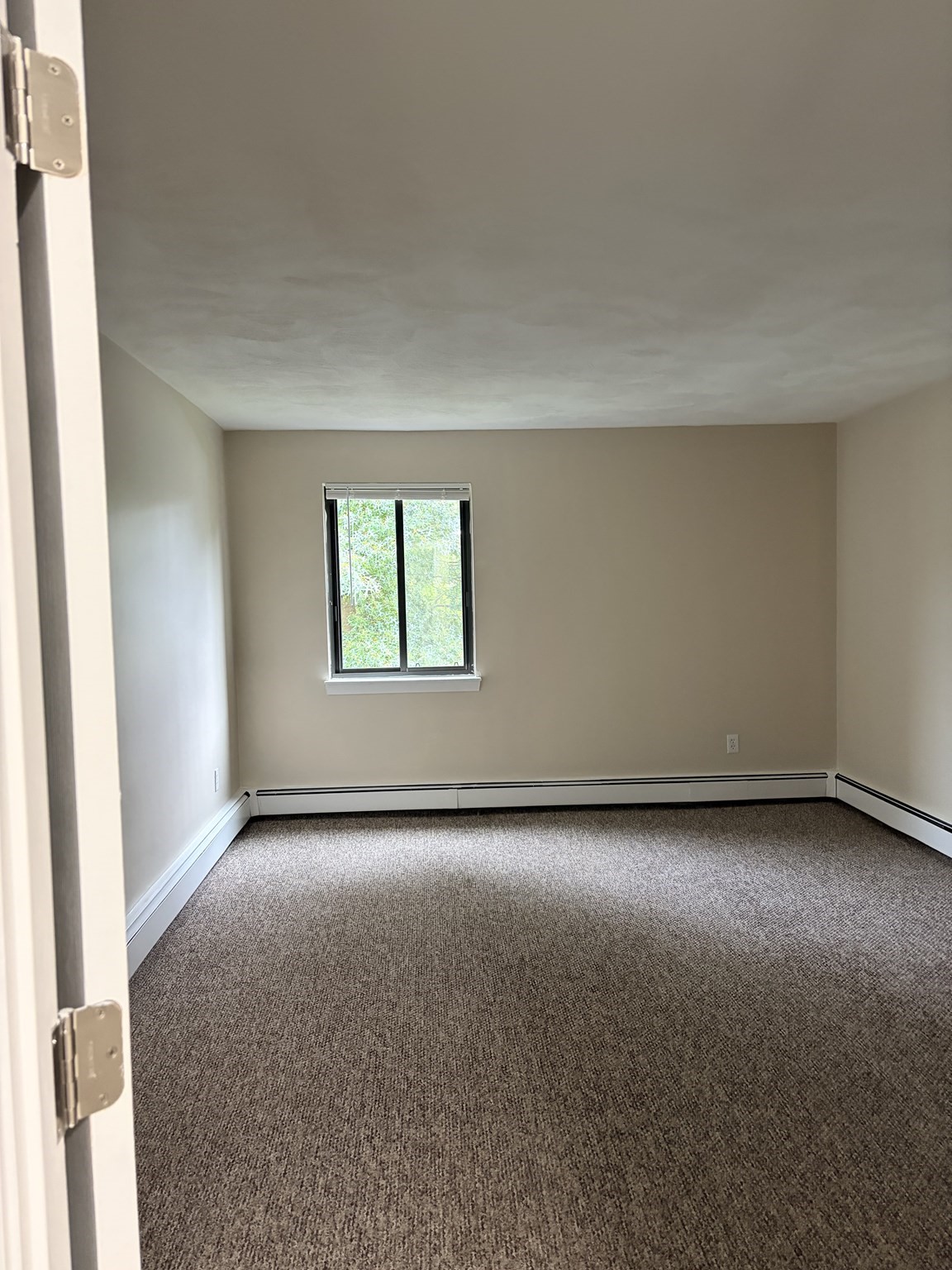 23 Davis Road, Unit B12 Acton, MA 01720 - Photo 4 of 10 Gallery Image 4