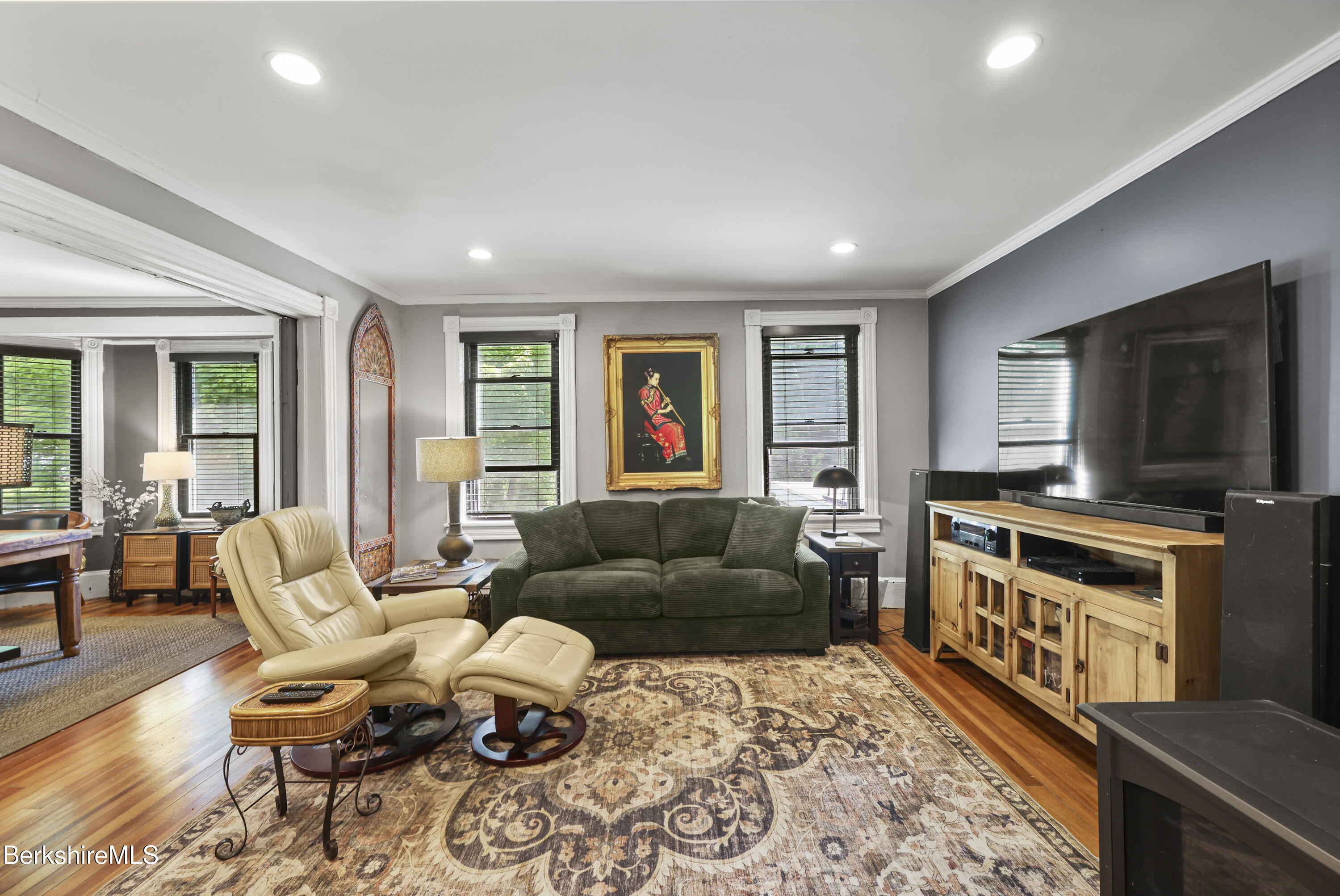 4 Lenox Road West Stockbridge, MA 01266 - Photo 13 of 42 95 Living Room