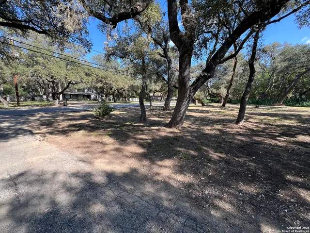 $450,000 | 102 Krameria Drive, San Antonio, TX 78213