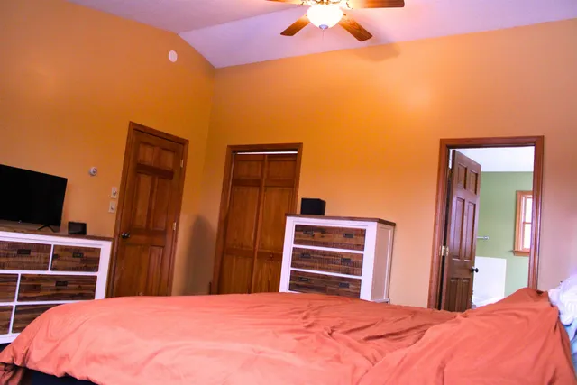 $529,000 | 3614 Creek Road, Albany, VT 05845