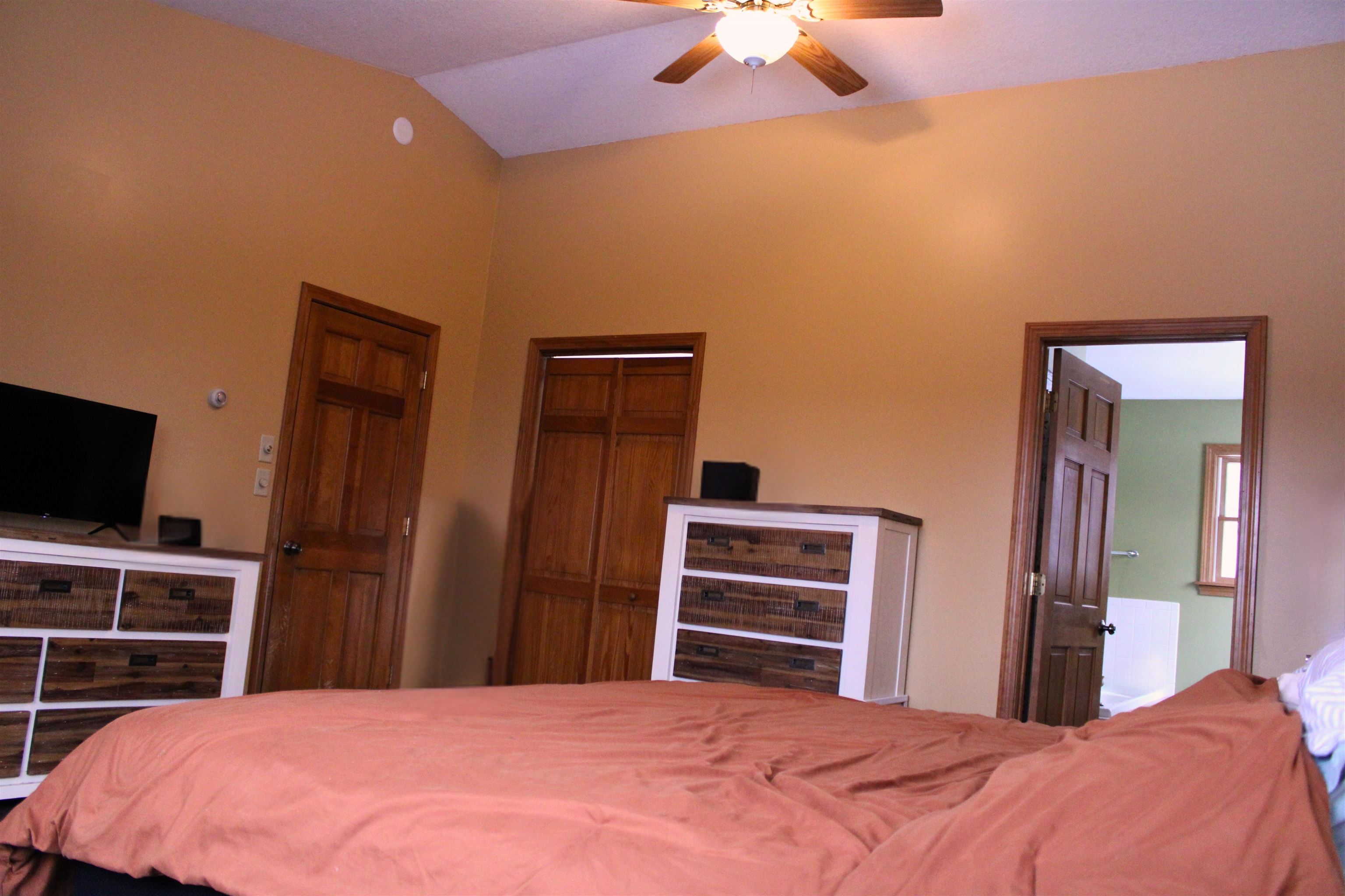 3614 Creek Road Albany, VT 05845 - Photo 24 of 60