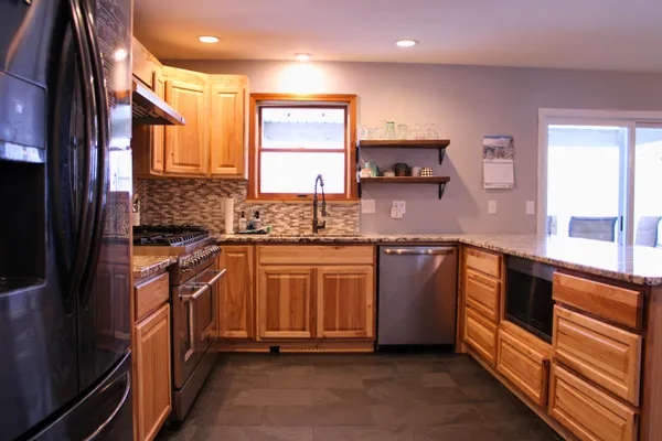 $499,000 | 3614 Creek Road, Albany, VT 05845