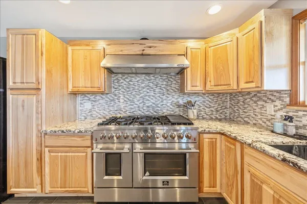 $499,000 | 3614 Creek Road, Albany, VT 05845